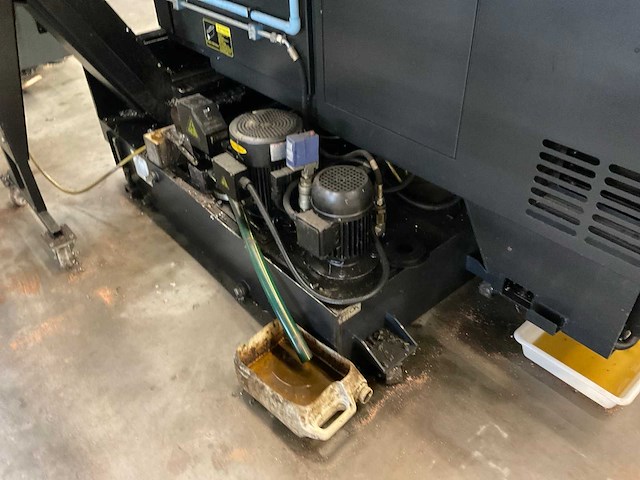 2011 doosan puma 2600l horizontale cnc-draaibank - afbeelding 9 van  19