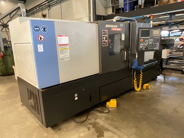 2011 doosan puma 2600l horizontale cnc-draaibank - afbeelding 12 van  19