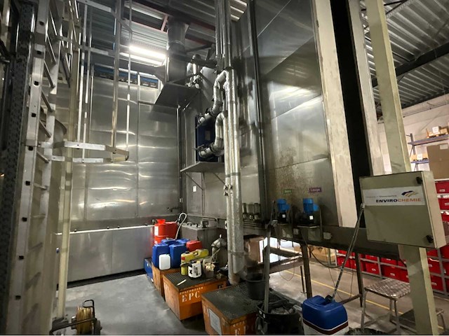 2011 emotech 5-zone doorloop- voorbehandelingsinstallatie - afbeelding 11 van  35