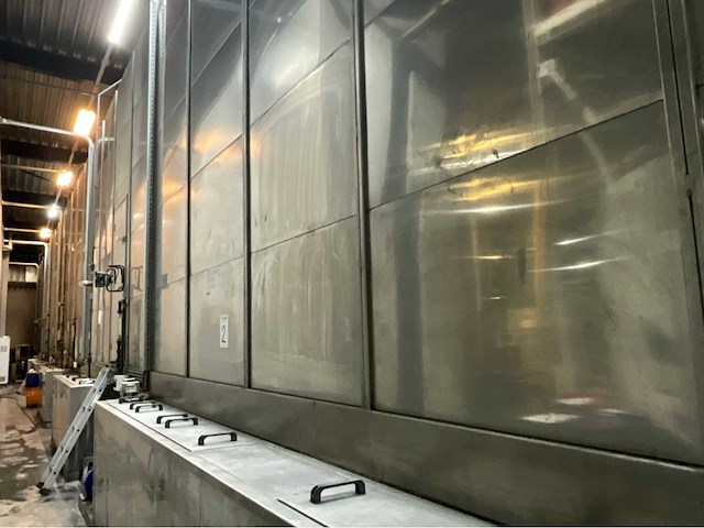 2011 emotech 5-zone doorloop- voorbehandelingsinstallatie - afbeelding 1 van  35