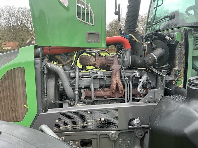 2011 fendt 712 vario vierwielaangedreven landbouwtractor - afbeelding 22 van  43