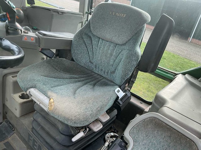 2011 fendt 712 vario vierwielaangedreven landbouwtractor - afbeelding 25 van  43