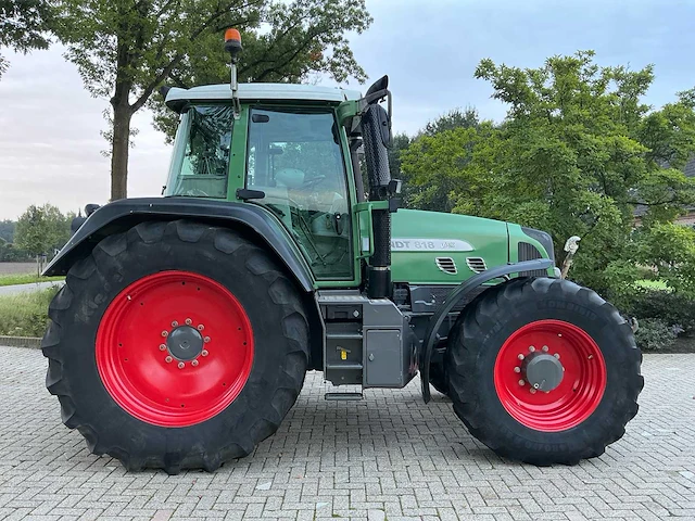 2011 fendt 818 vario tms vierwielaangedreven landbouwtractor - afbeelding 6 van  37