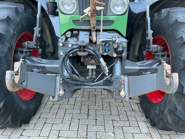 2011 fendt 818 vario tms vierwielaangedreven landbouwtractor - afbeelding 9 van  37