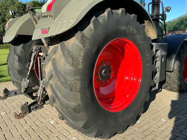 2011 fendt 822 vierwielaangedreven landbouwtractor - afbeelding 25 van  36