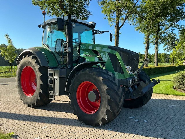 2011 fendt 822 vierwielaangedreven landbouwtractor - afbeelding 7 van  36