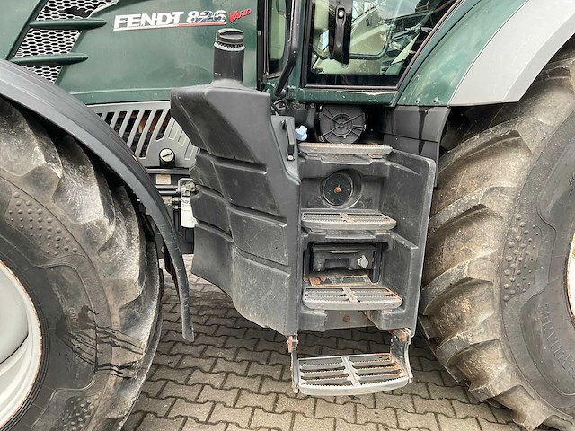 2011 fendt 826 vario vierwielaangedreven landbouwtractor - afbeelding 10 van  54