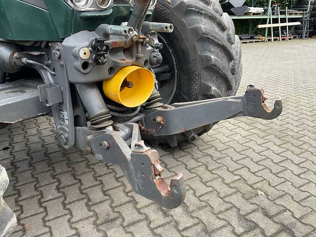 2011 fendt 826 vario vierwielaangedreven landbouwtractor - afbeelding 16 van  54