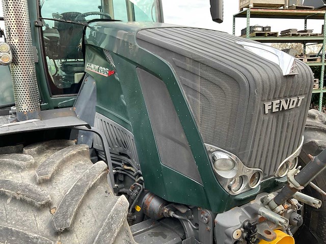 2011 fendt 826 vario vierwielaangedreven landbouwtractor - afbeelding 18 van  54