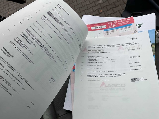 2011 fendt 826 vario vierwielaangedreven landbouwtractor - afbeelding 49 van  54