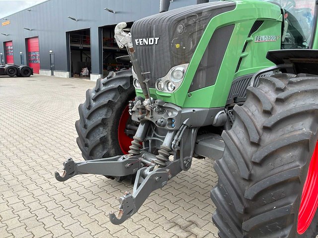 2011 fendt 833 vario vierwielaangedreven landbouwtractor - afbeelding 2 van  21