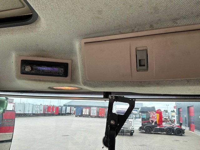2011 fendt 833 vario vierwielaangedreven landbouwtractor - afbeelding 15 van  21