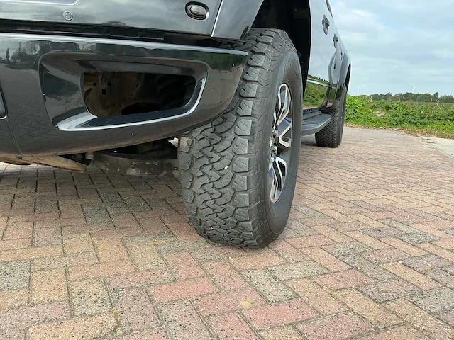 2011 ford f150 raptor bedrijfswagen - afbeelding 9 van  46