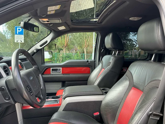 2011 ford f150 raptor bedrijfswagen - afbeelding 23 van  46