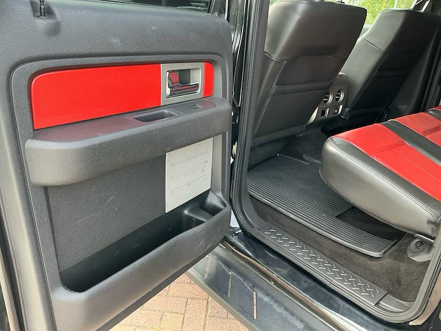 2011 ford f150 raptor bedrijfswagen - afbeelding 32 van  48