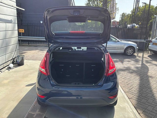 2011 ford fiesta 1.25 limited personenauto - afbeelding 8 van  22