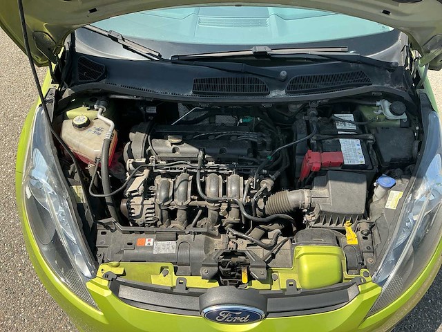 2011 ford fiesta 1.25 limited personenauto - afbeelding 18 van  27