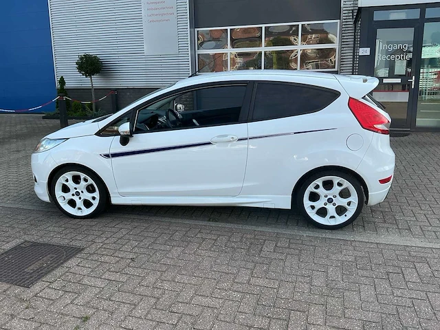 2011 ford fiesta 1.6 metal personenauto - afbeelding 17 van  19