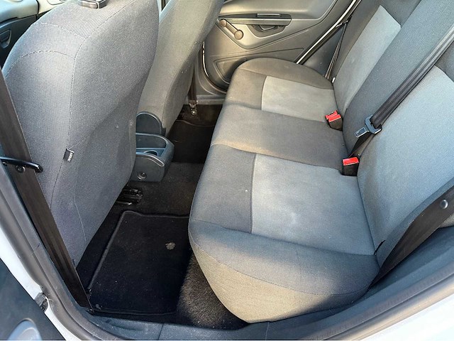 2011 ford fiesta personenauto - afbeelding 9 van  35
