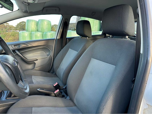2011 ford fiesta personenauto - afbeelding 14 van  35