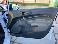 2011 ford fiesta personenauto - afbeelding 22 van  35