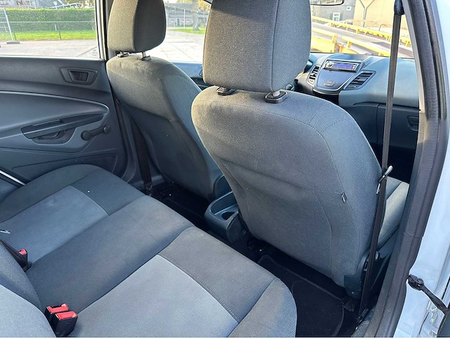 2011 ford fiesta personenauto - afbeelding 34 van  35