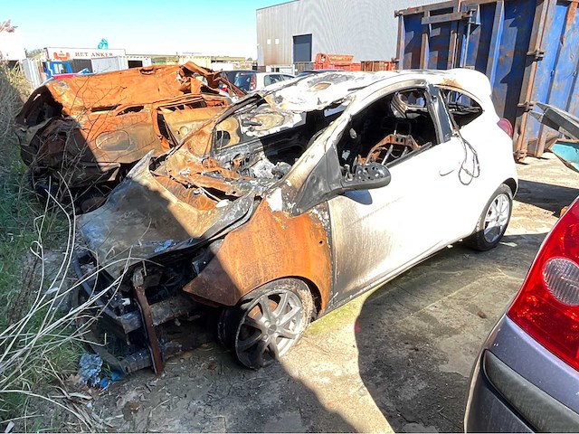 2011 ford ka 1.2 metal s/s personenauto - afbeelding 1 van  4