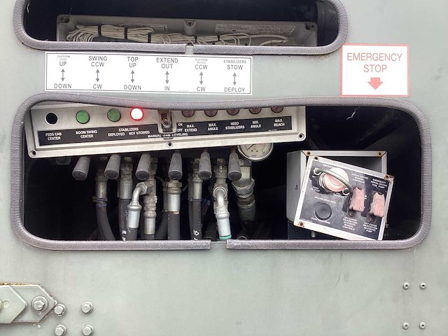 2011 freightliner business class m2 de-over - afbeelding 2 van  17