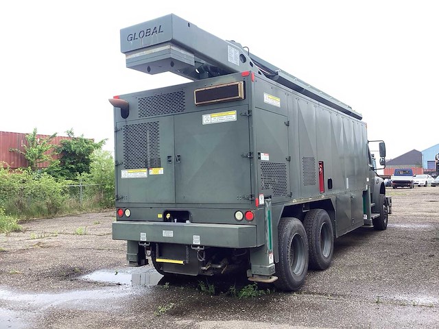2011 freightliner business class m2 de-over - afbeelding 13 van  17