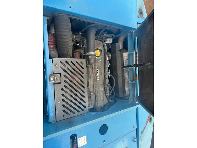 2011 fuchs mhl335 bandengraafmachine - afbeelding 11 van  13
