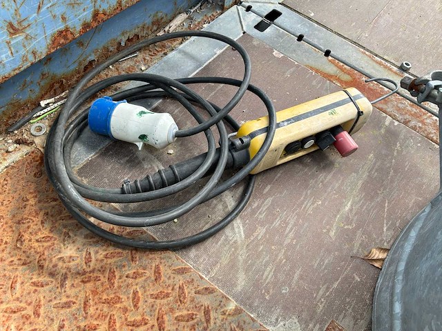 2011 geda 1500z/zp bouwlift / personenlift - afbeelding 14 van  21