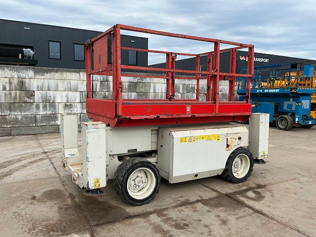 2011 genie gs2668 hoogwerker - afbeelding 1 van  31