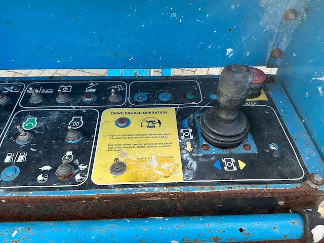 2011 genie s-65 met hydraulische generator 7kva - hoogwerker - afbeelding 25 van  39