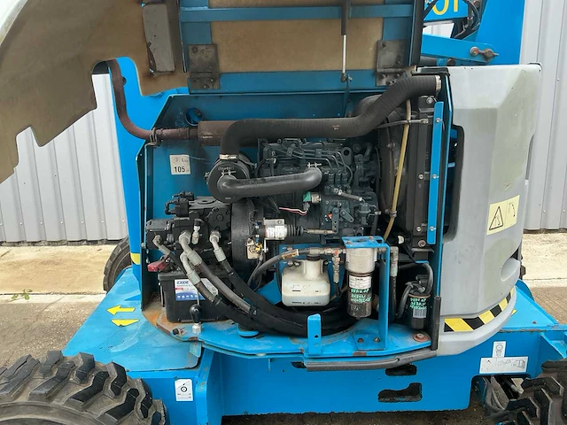 2011 genie z-34/22 ic 4x4 knikarmhoogwerker – 12,6 m werkhoogte - afbeelding 13 van  26