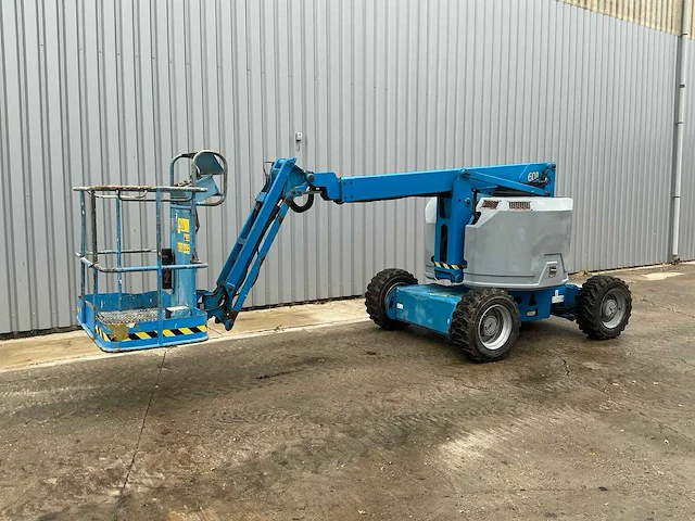 2011 genie z-34/22 ic 4x4 knikarmhoogwerker – 12,6 m werkhoogte - afbeelding 5 van  26