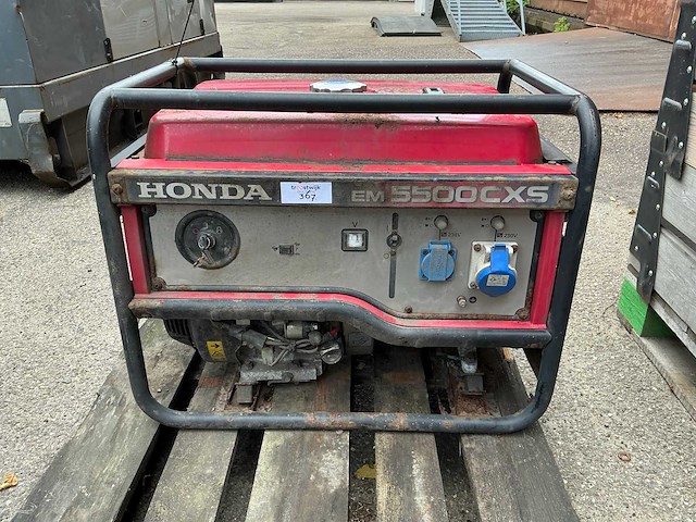 2011 honda em5500cxs noodstroomaggregaat - afbeelding 2 van  4