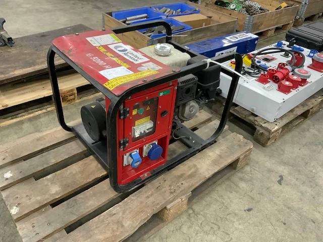 2011 honda g5000h 4,1 kva benzine aggregaat - afbeelding 1 van  12