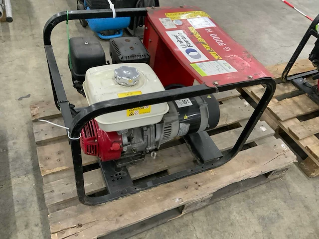 2011 honda g5000h 4,1 kva benzine aggregaat - afbeelding 9 van  12