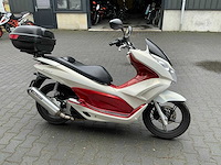 2011 honda pcx 125 motorfiets / scooter - afbeelding 12 van  16