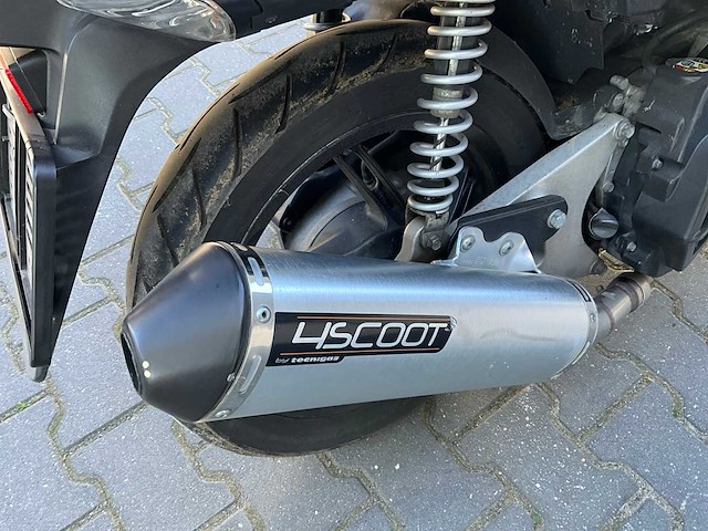 2011 honda pcx 125 motorfiets / scooter - afbeelding 4 van  12