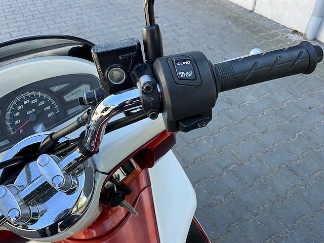2011 honda pcx 125 motorfiets / scooter - afbeelding 12 van  12