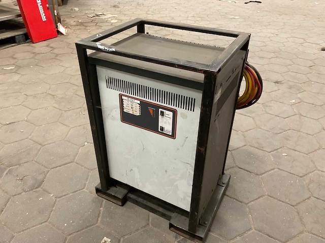 2011 hsct e3 acculader - afbeelding 2 van  6