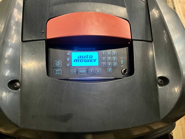 2011 husqvarna automower 230 acx robotmaaier - afbeelding 4 van  7