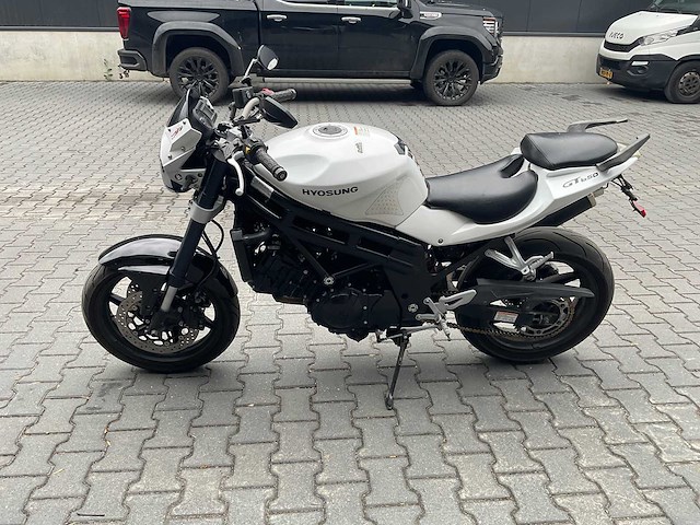 2011 hyosung - gt 650 - motorcycle - afbeelding 4 van  11
