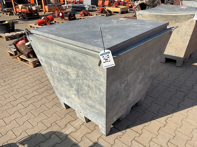 2011 indutrade watermeterput - afbeelding 1 van  6