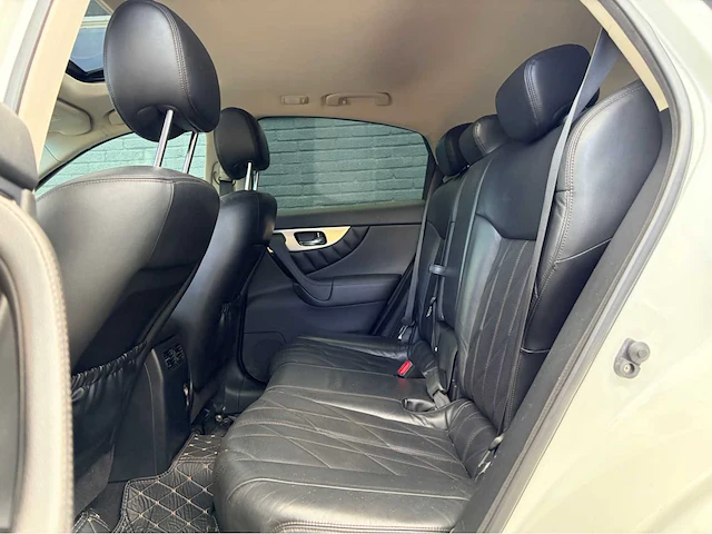 2011 infiniti fx35 automaat bomvol personenauto - afbeelding 22 van  22
