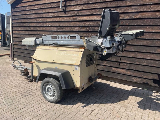 2011 ingersoll rand lt6 k bouwlamp - afbeelding 2 van  8