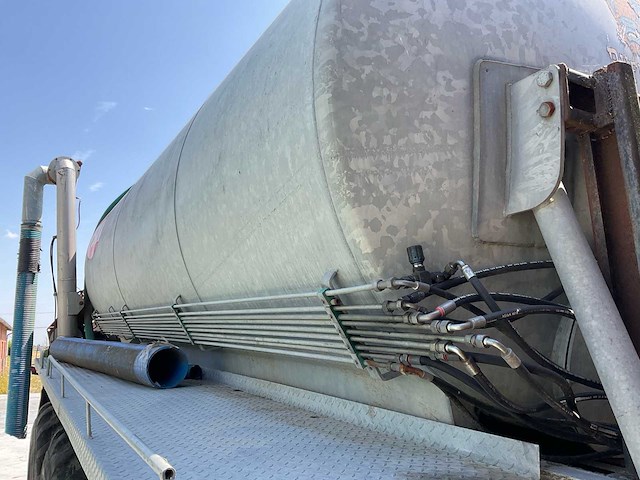 2011 ipsam 18 m3 mesttank haakarm opbouw - afbeelding 11 van  39
