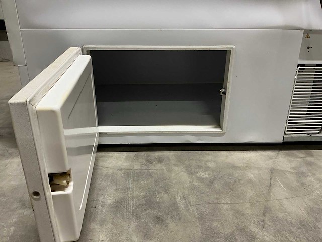 2011 isa gel eco schepijs koelvitrine - afbeelding 1 van  2