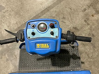 2011 isal pb 106 zelfrijdende veegmachine - afbeelding 5 van  18